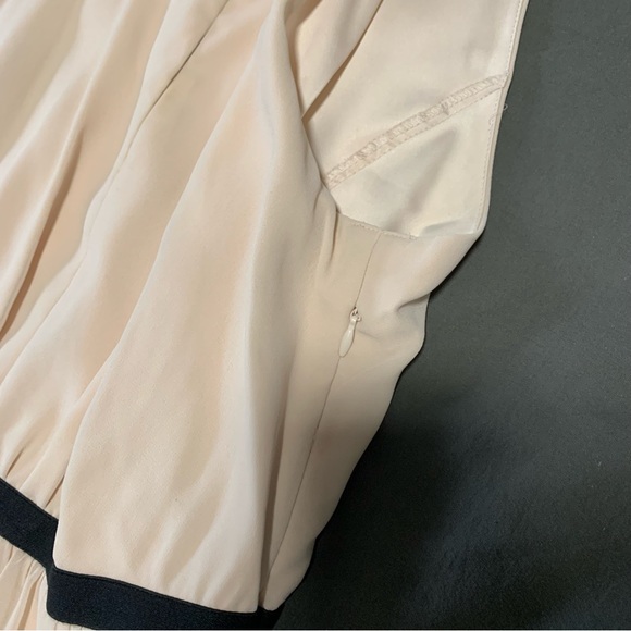 Le Chateau Formal pink dress with black lace - Picture 4 of 8